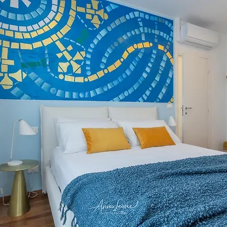 Apartment Stella Placidia Prestigious And Elegant Historic Center, Parking